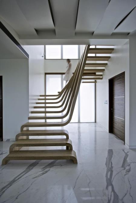 Bir Heykel Olarak Merdiven Tasarımı 
